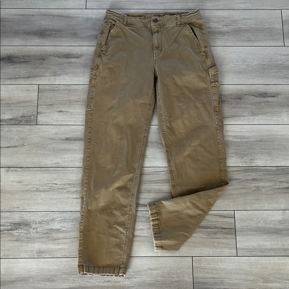 American Eagle high rise straight leg tan jeans size 8